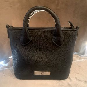 Liz Claiborne Mini Purse/Black/Pebble Grain Faux Leather/Lining w/Pocket/EUC